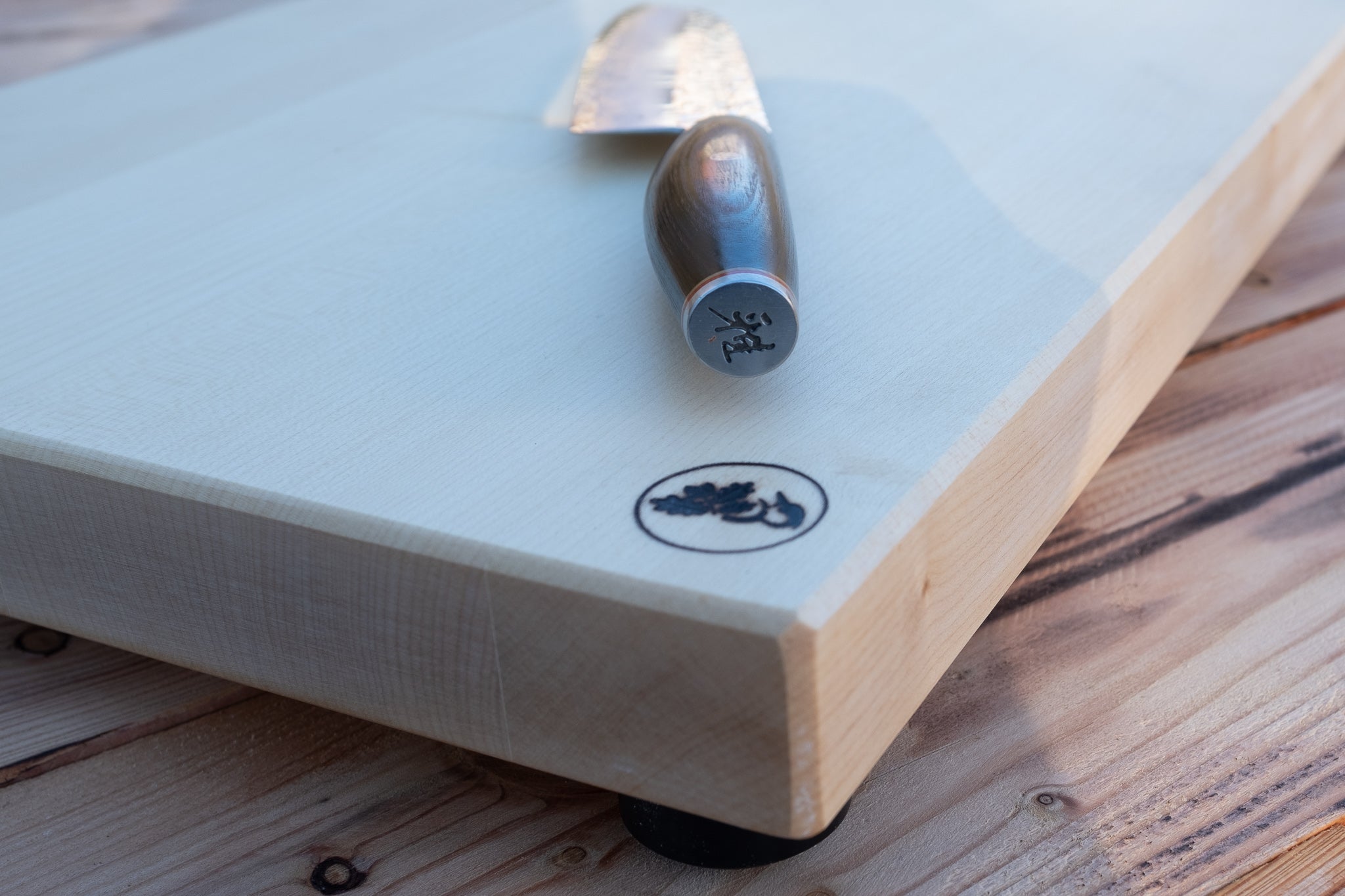 Ahorn Schneideblock mit Messer