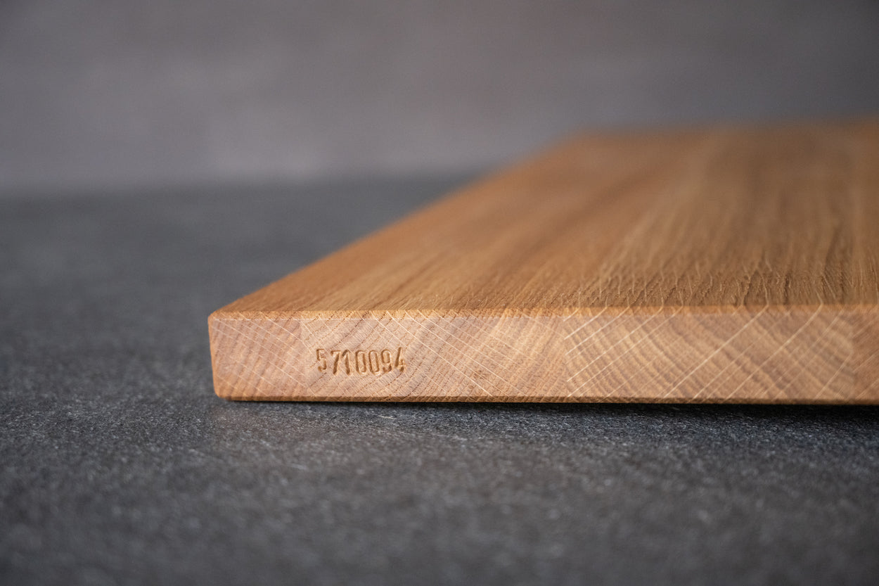 Backbrett / Arbeitsbrett mit einem Anschlag