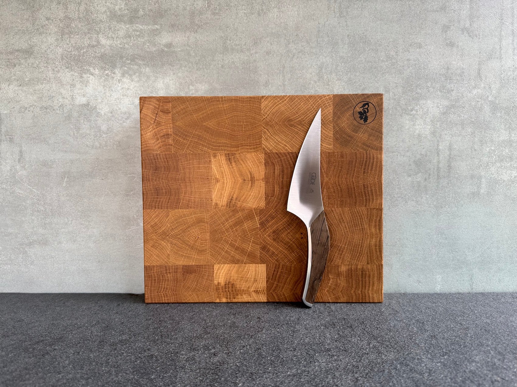 Eiche & Nussbaum - Kleine Schneideblöcke aus Stirnholz