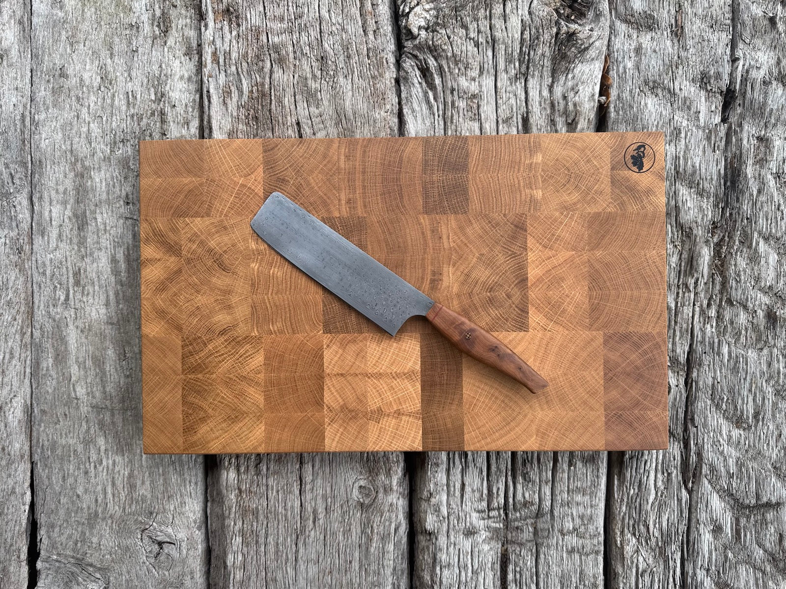Stirnholz Schneidebrett 2,5 cm dick in Eiche und Nussbaum