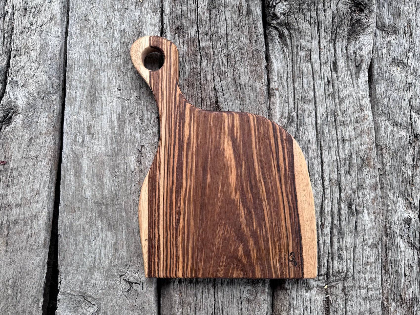 Servierbrett aus einem Stück Beli, No. 118 - Spessartbrett