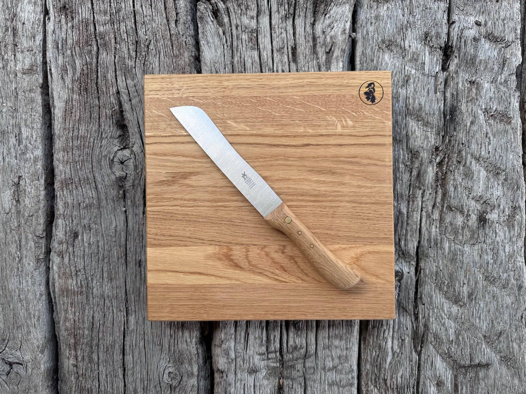 Brotbrett / Schneidebrett, quadratisch, Eiche massiv (Vorbestellung) - Spessartbrett