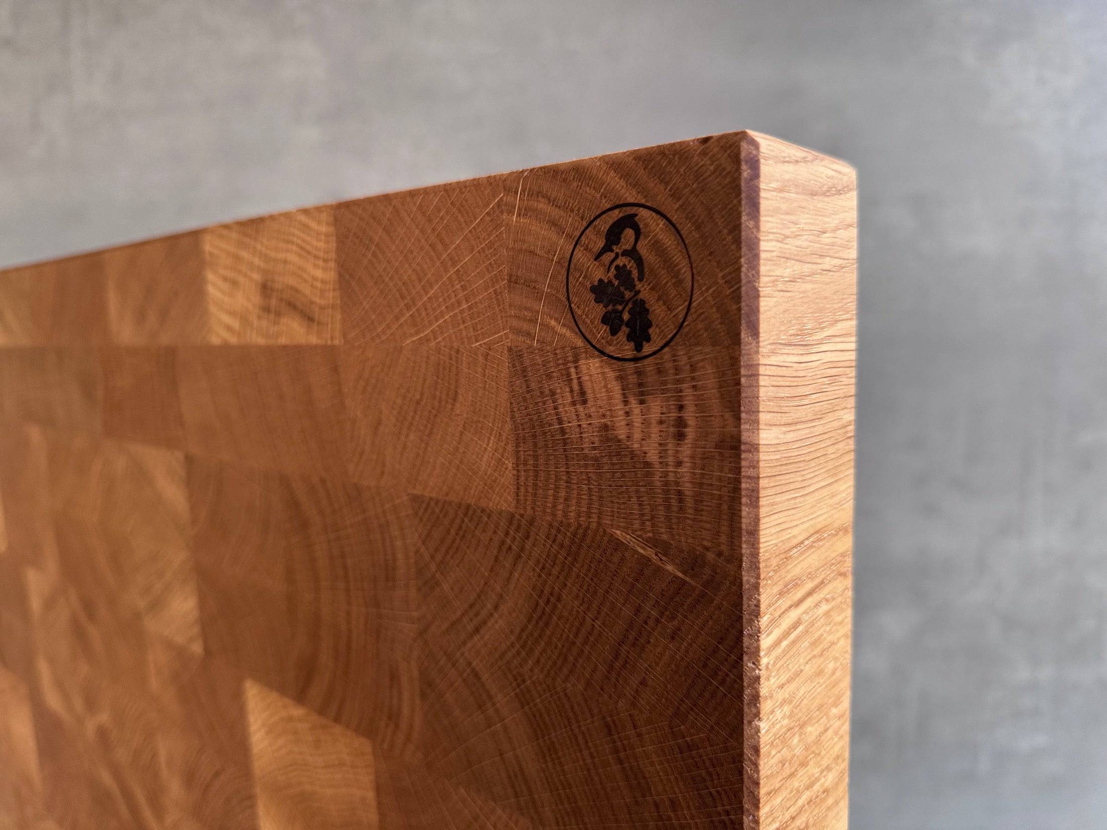 Schneidebrett 5 cm dick in Eiche Stirnholz