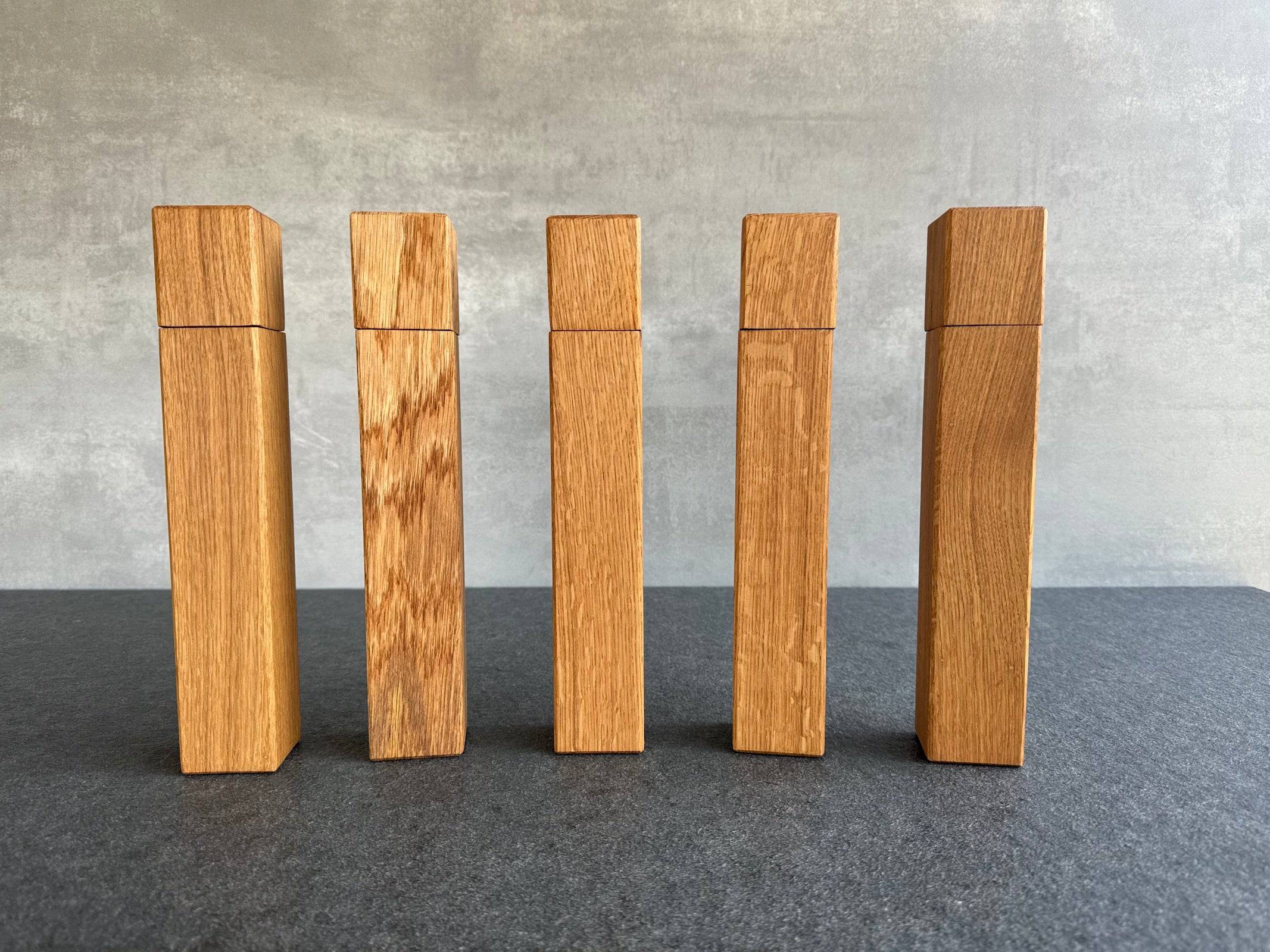 Premium Pfeffermühle aus Eiche • Schweizer Schneidewerk - Spessartbrett