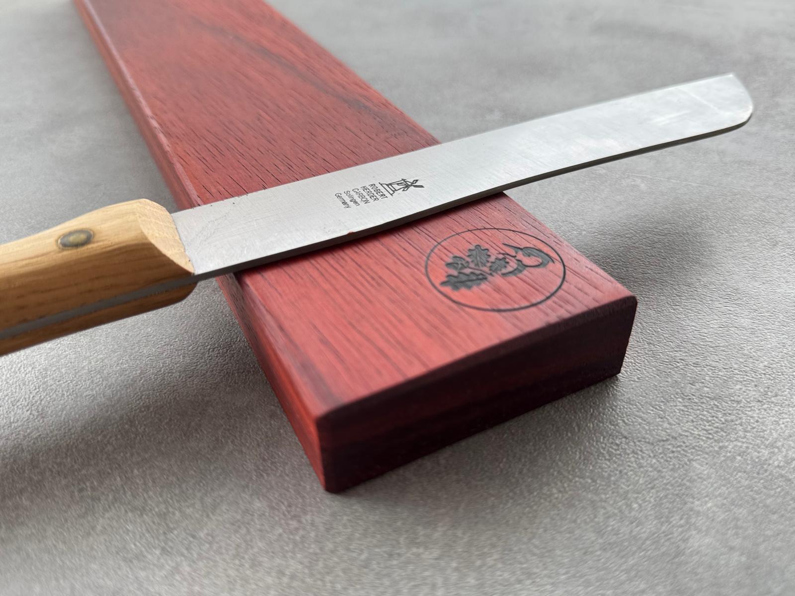 Messerleiste für 2, 4 und 6 Messer, magnetisch, aus Padouk - Spessartbrett