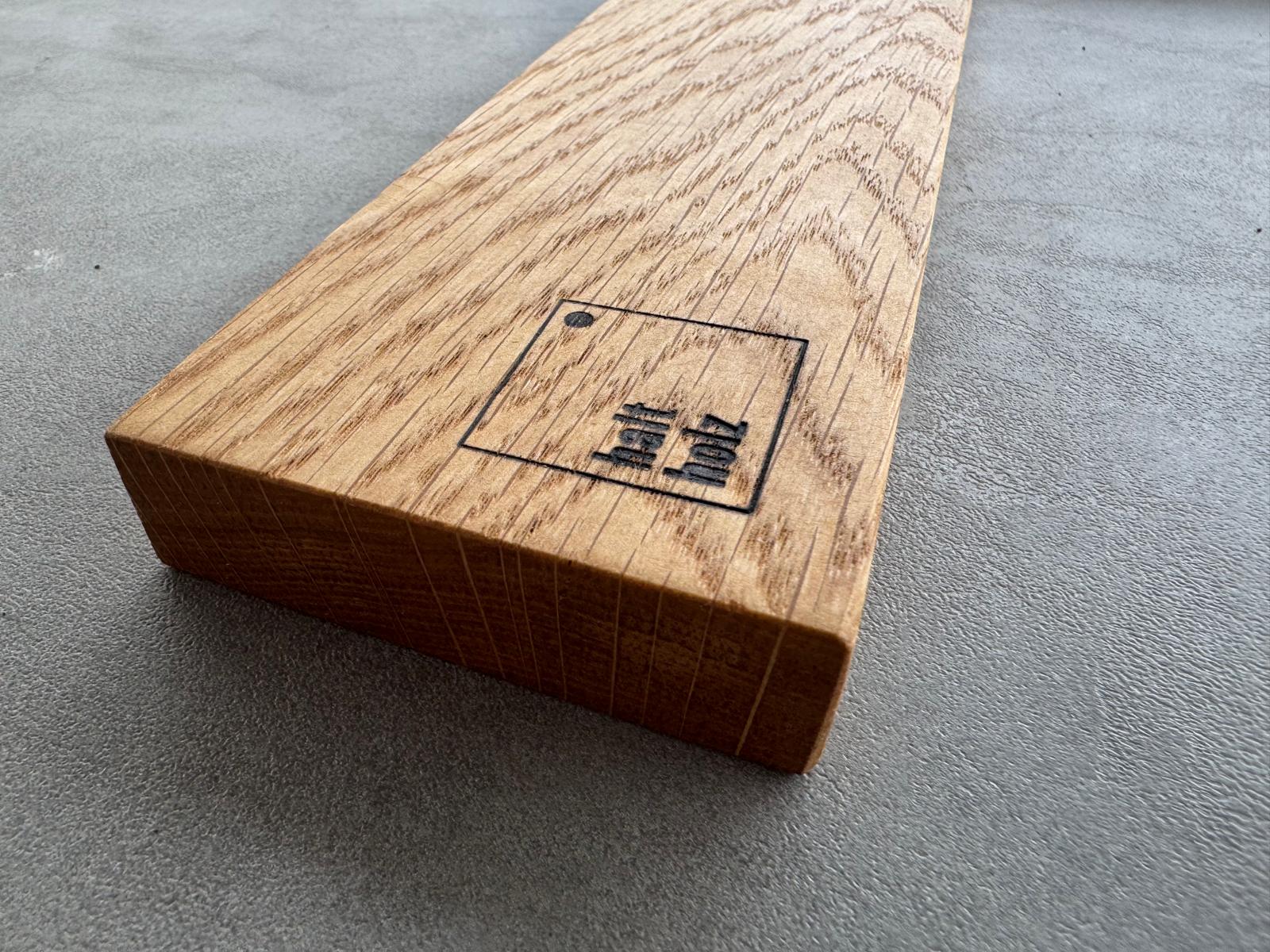 Messerleiste, magnetisch, aus Spessart-Eiche – handgefertigt für 6 Kochmesser - Spessartbrett