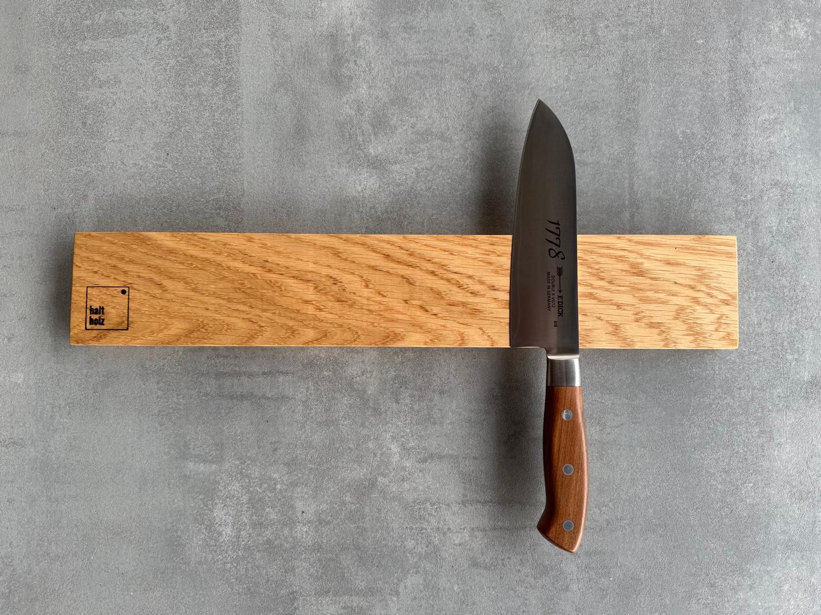 Handgefertigte Messerleiste aus Spessart-Eiche