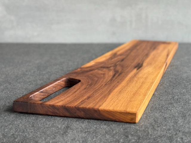 Nussbaum Schneidebrett mit Griff #1510567 - Spessartbrett