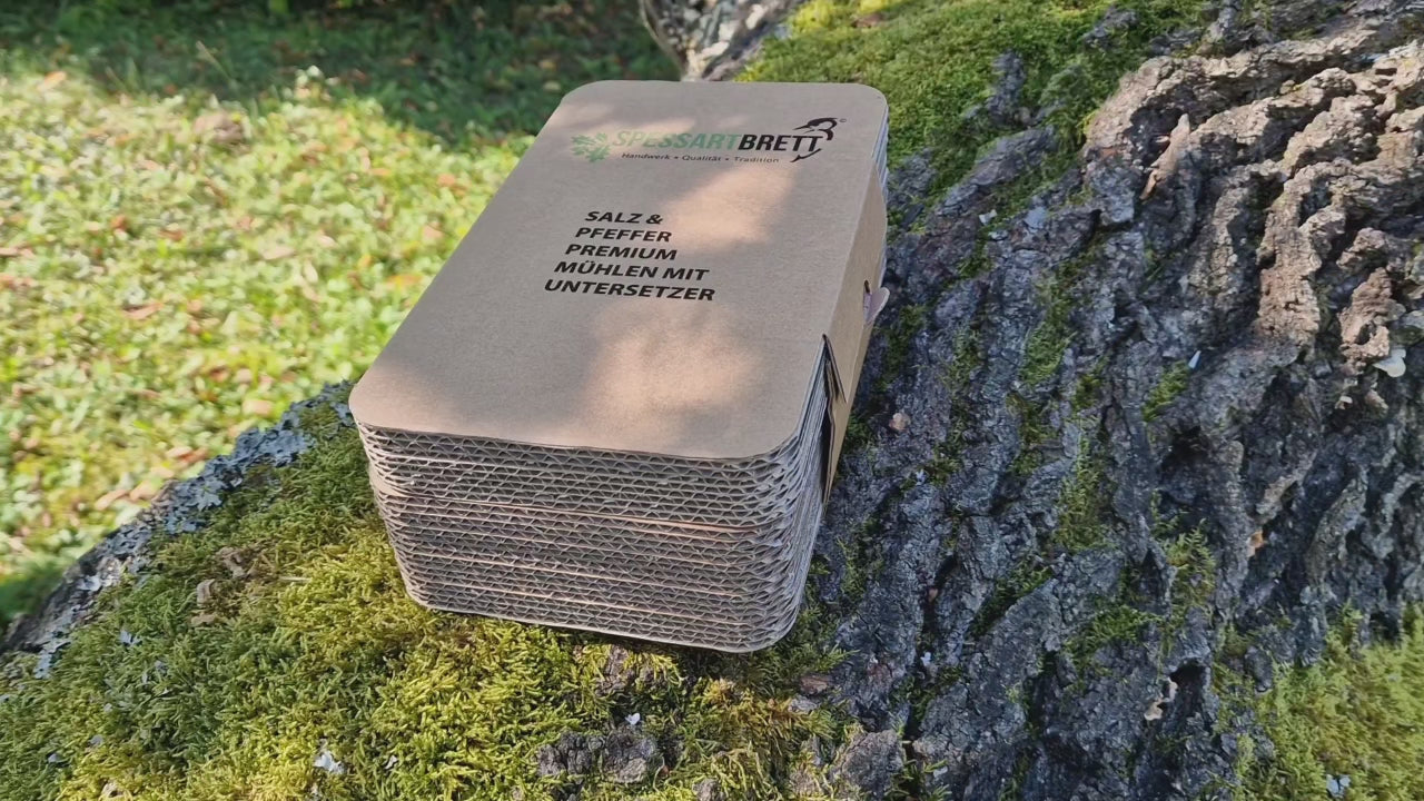 Hochwertige Geschenkverpackung für Pfeffer- und Salzmühle mit Strässler Mahlwerk.
