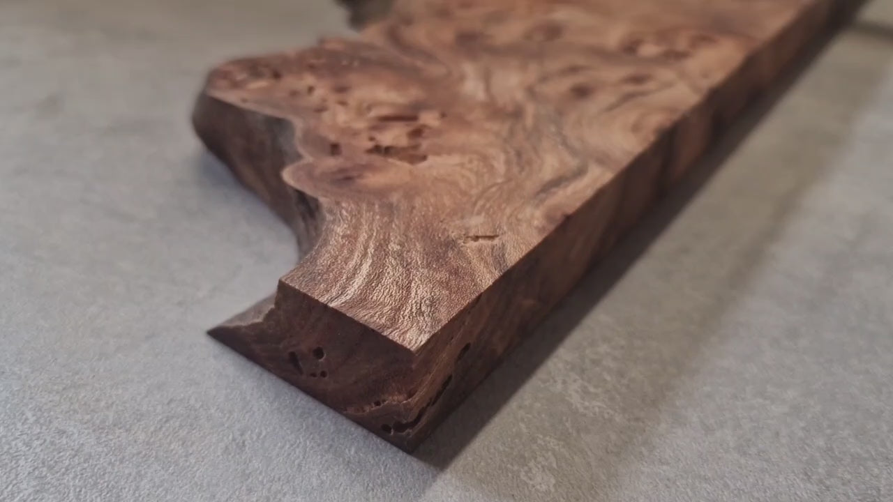 Film über einen magnetischen Messerhalter von Spessartbrett. Einzelstück aus Edelholz.