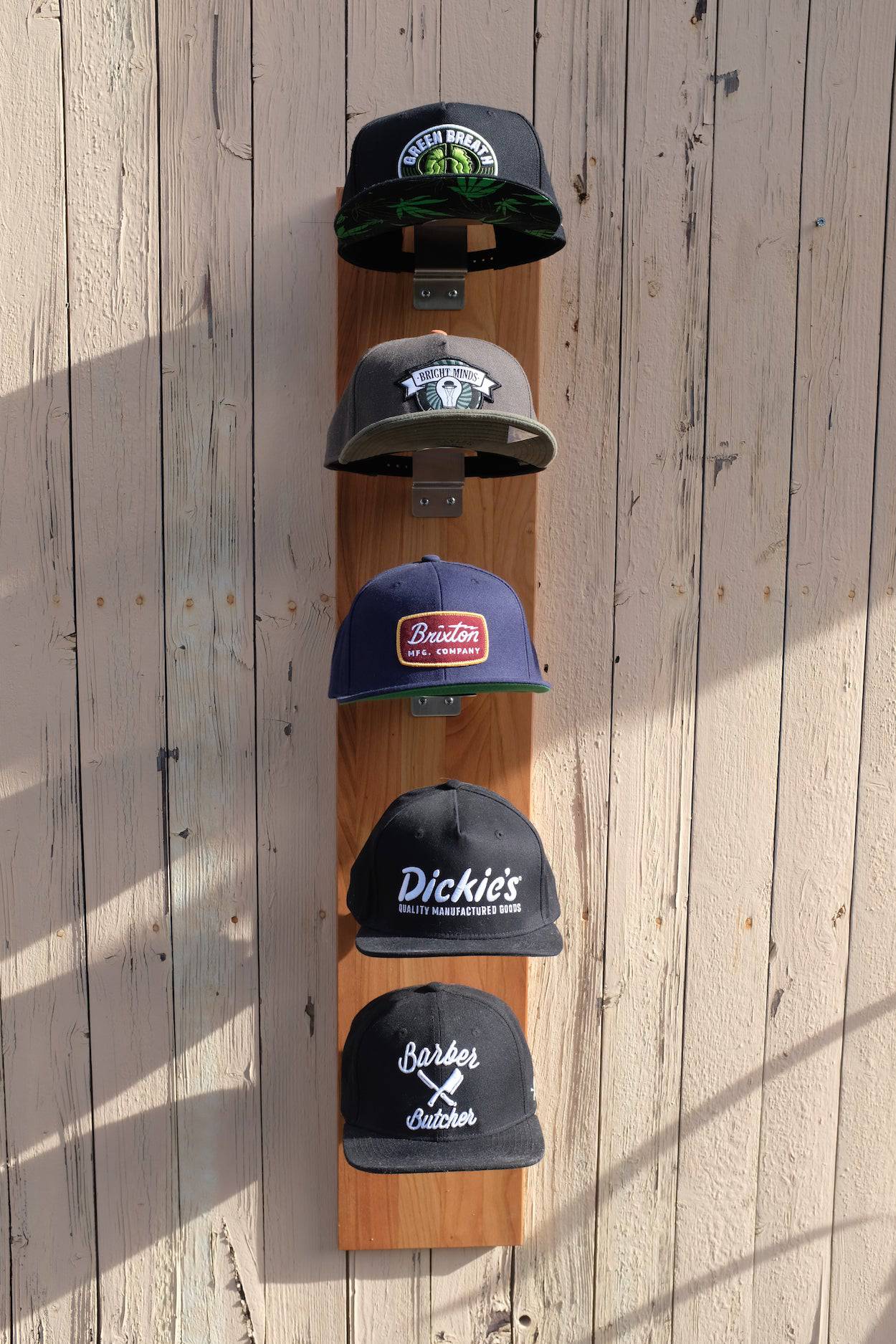 Caphalter aus Kirschbaum mit 5 Caps.