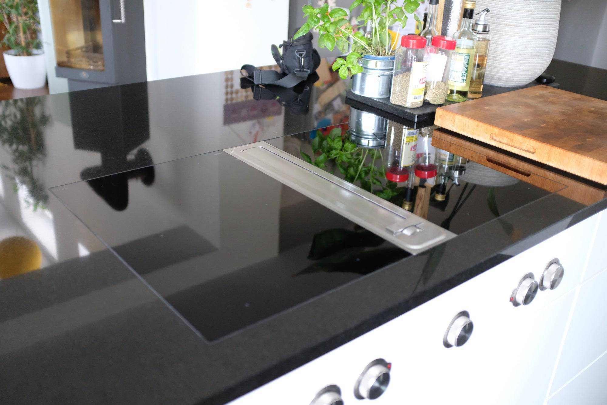 Halbe Ceranfeldabdeckung / Herdabdeckung aus Eiche - Spessartbrett