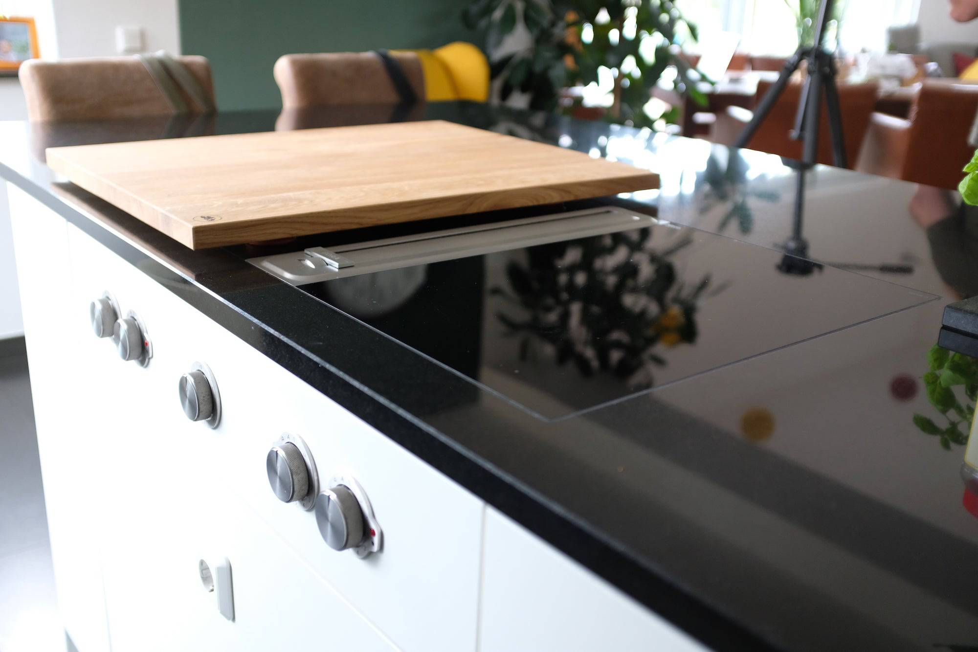 Halbe Ceranfeldabdeckung / Herdabdeckung aus Eiche - Spessartbrett