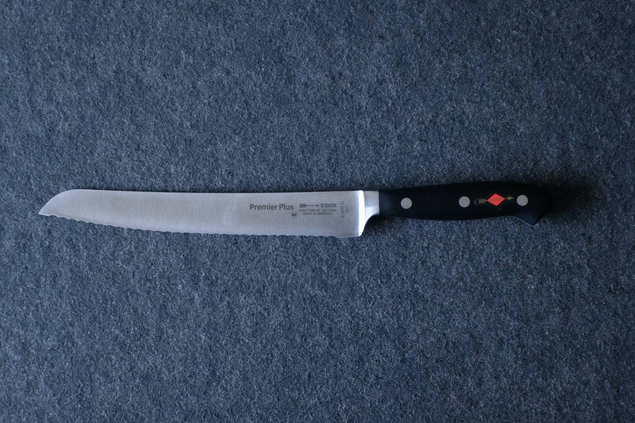 DICK Brotmesser 21 cm - Spessartbrett