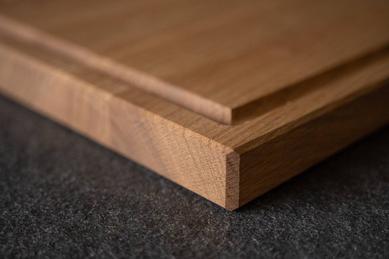 Saftrinnenbrett aus Eiche quadratisch