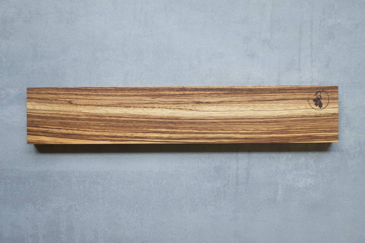 Magnet Messerhalter aus Zebrano Holz