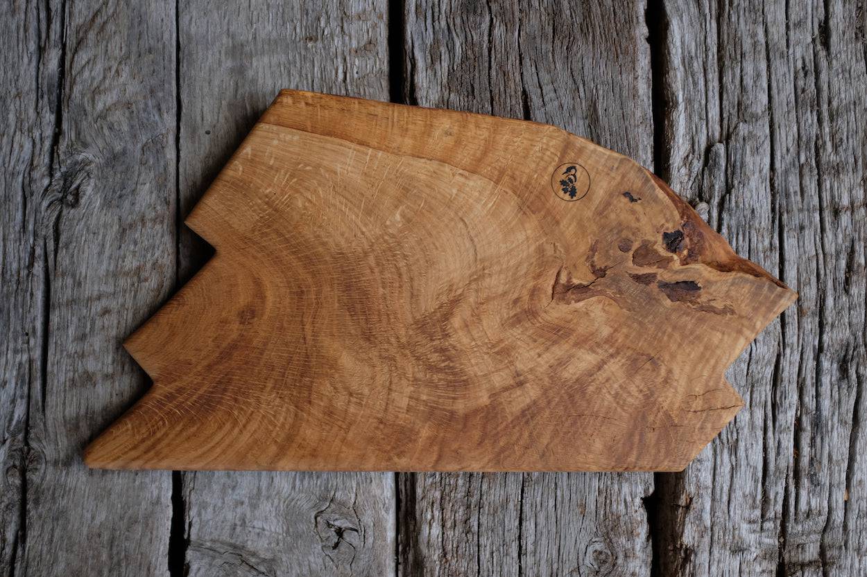 Eiche Brett auf Eiche Balken