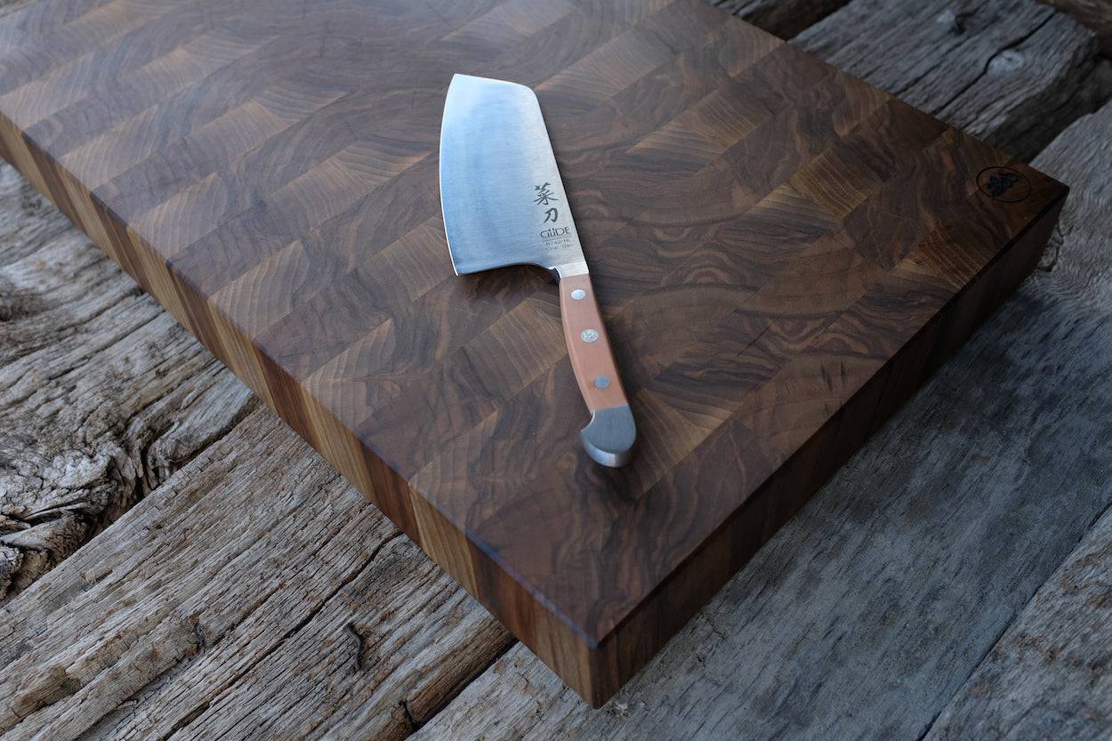 Einzelstück Stirnholz Schneidebrett 60 cm, Nussbaum, Nr. 83 - Spessartbrett