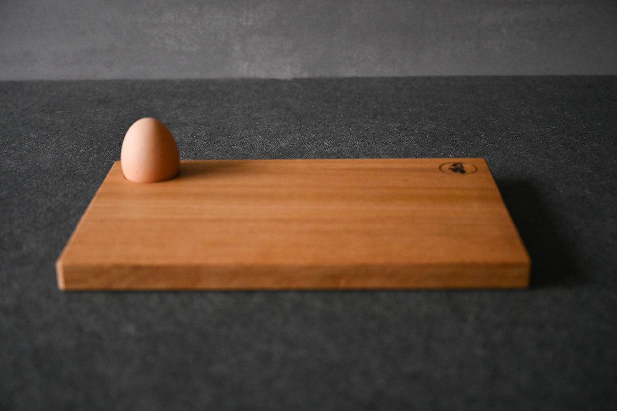 Frühstücksbrett mit Loch