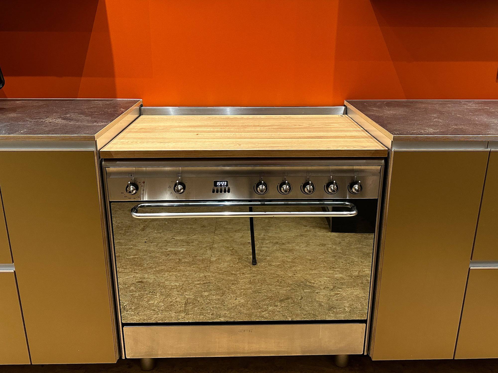 Halbe Ceranfeldabdeckung / Herdabdeckung aus Eiche - Spessartbrett