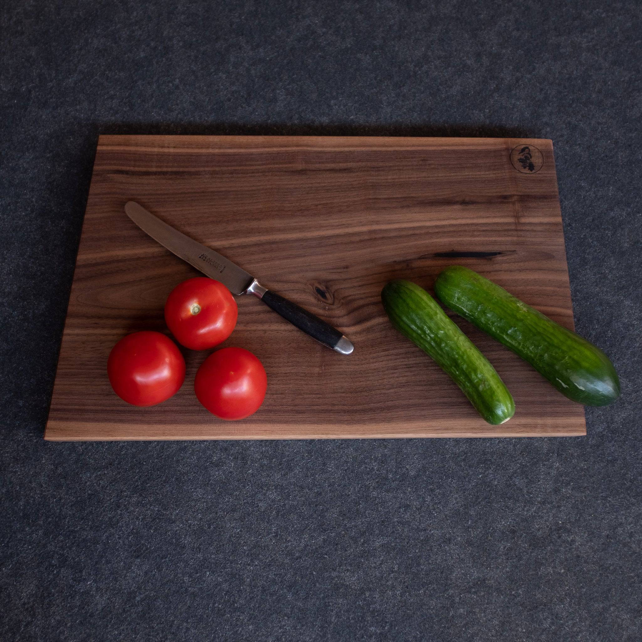 Nussbaum Schneidebrett Wachengrund. - Spessartbrett