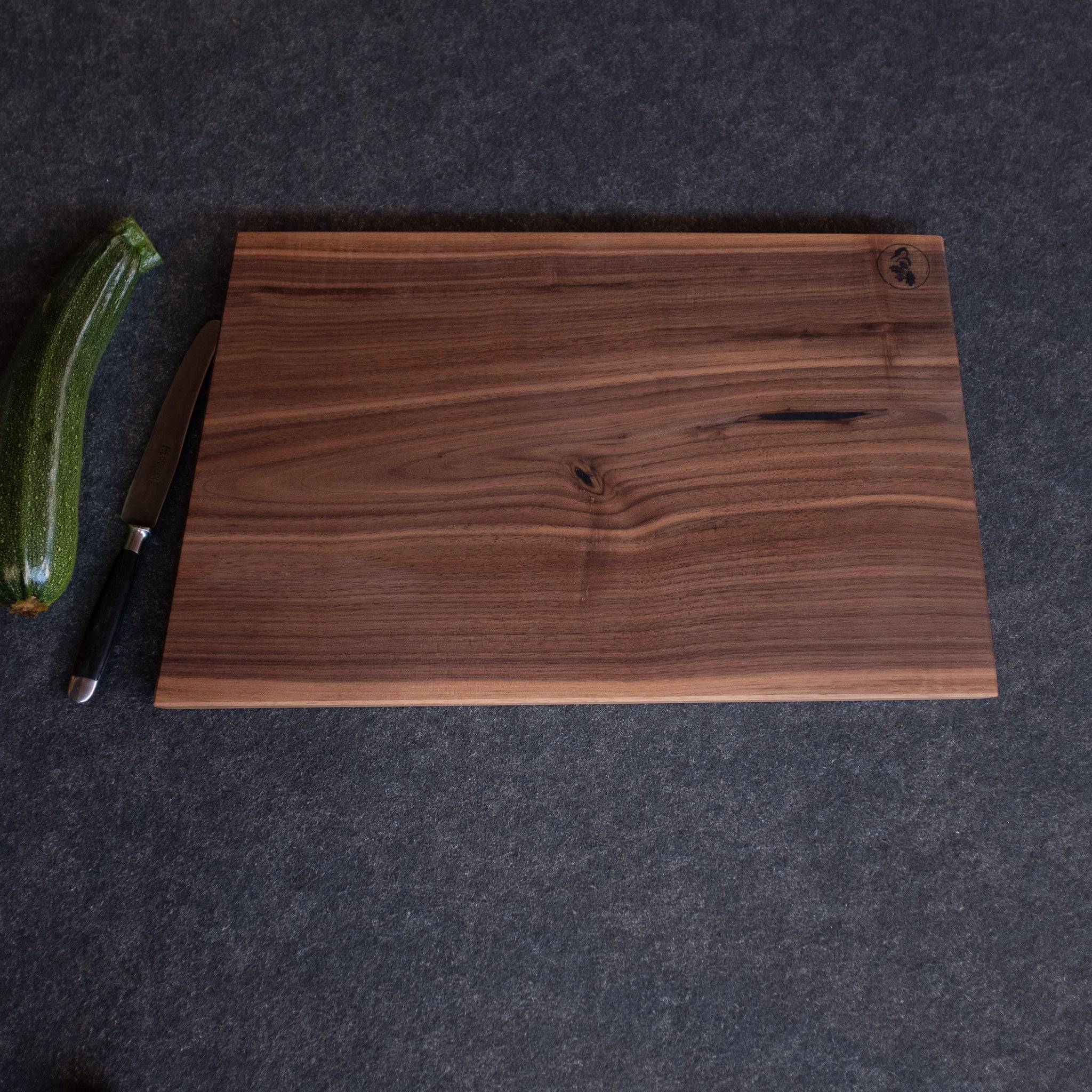 Nussbaum Schneidebrett Wachengrund. - Spessartbrett