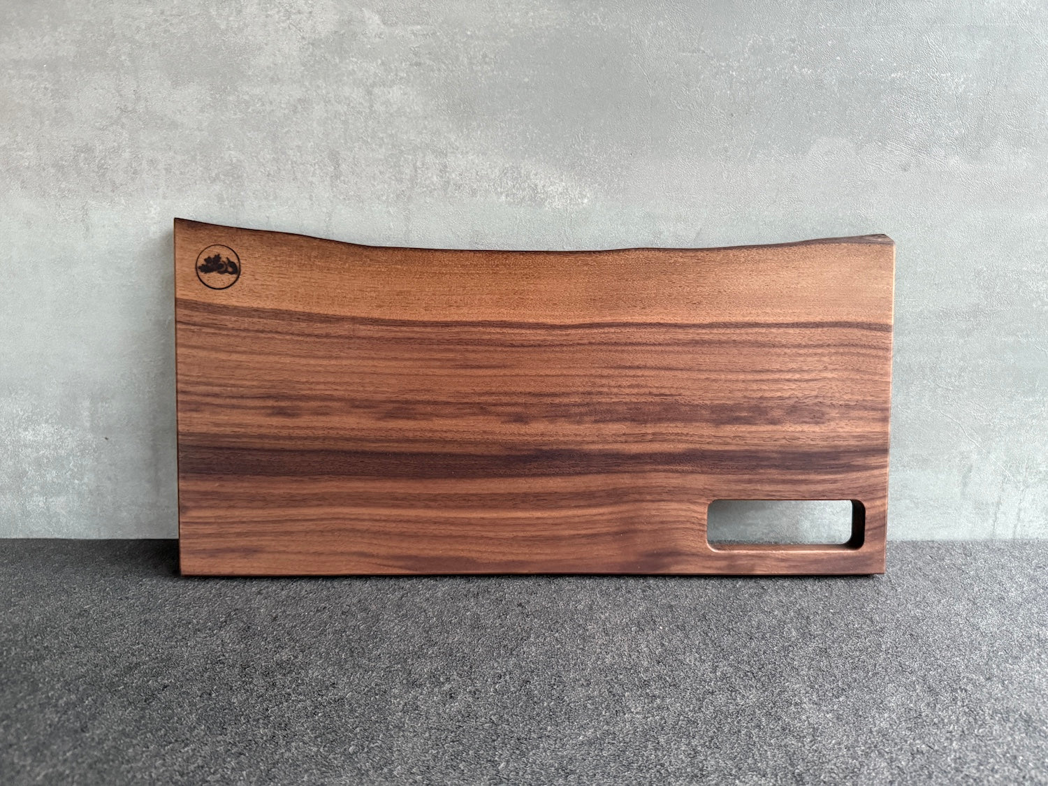 Spessartbrett Nussbaum Servierbrett