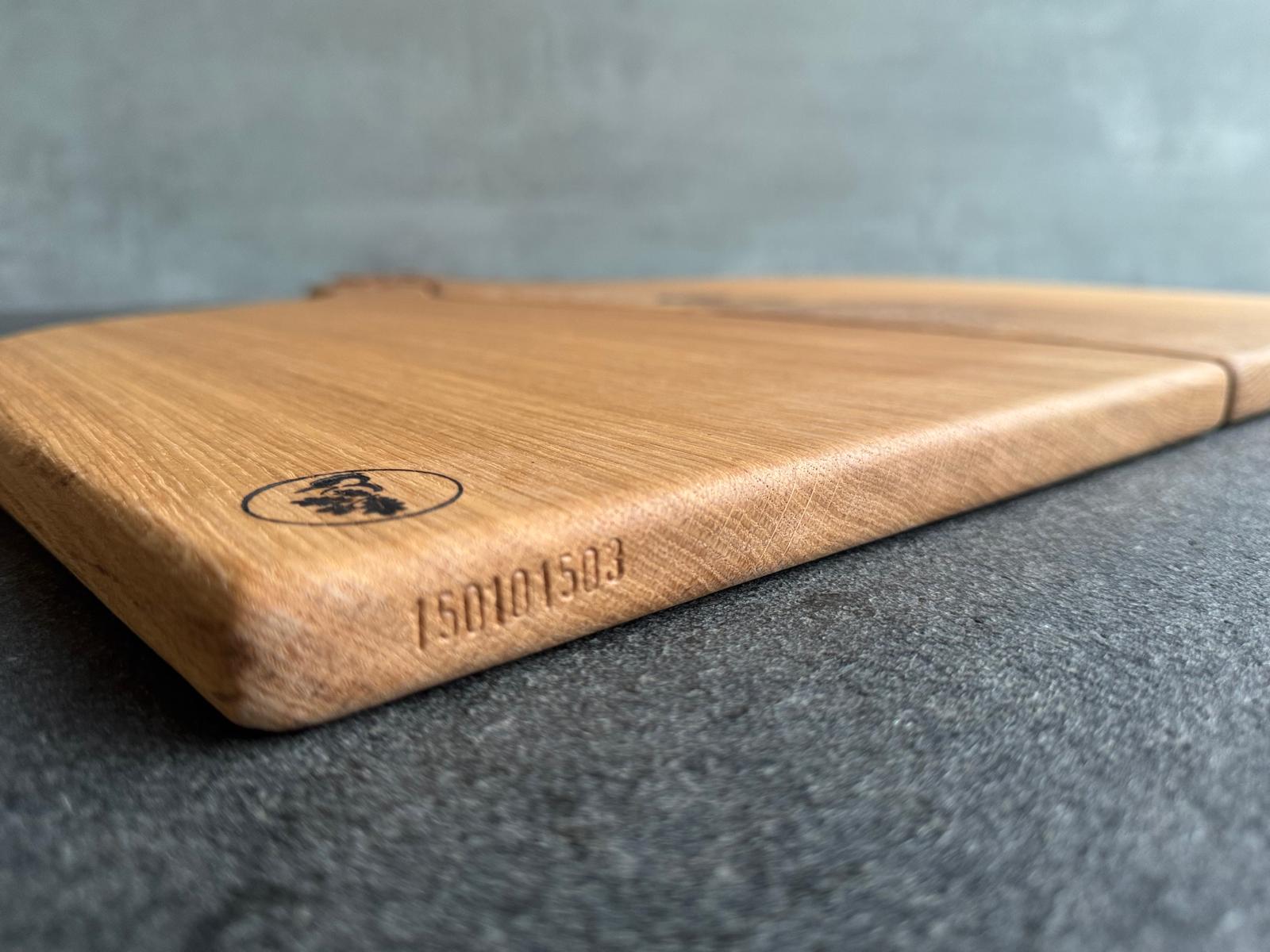 Handgefertigte Partnerbretter aus massiver Eiche - Für Liebe, Genuss & gemeinsame Momente