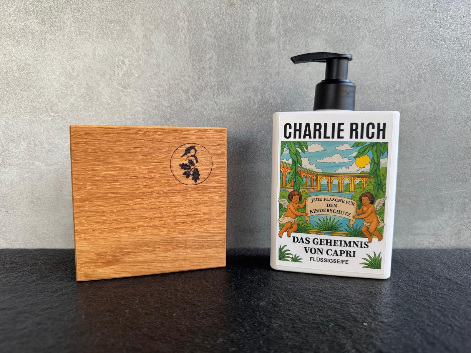 Charlie Rich Handseife mit Spessartbrett Eichenholzuntersetzer