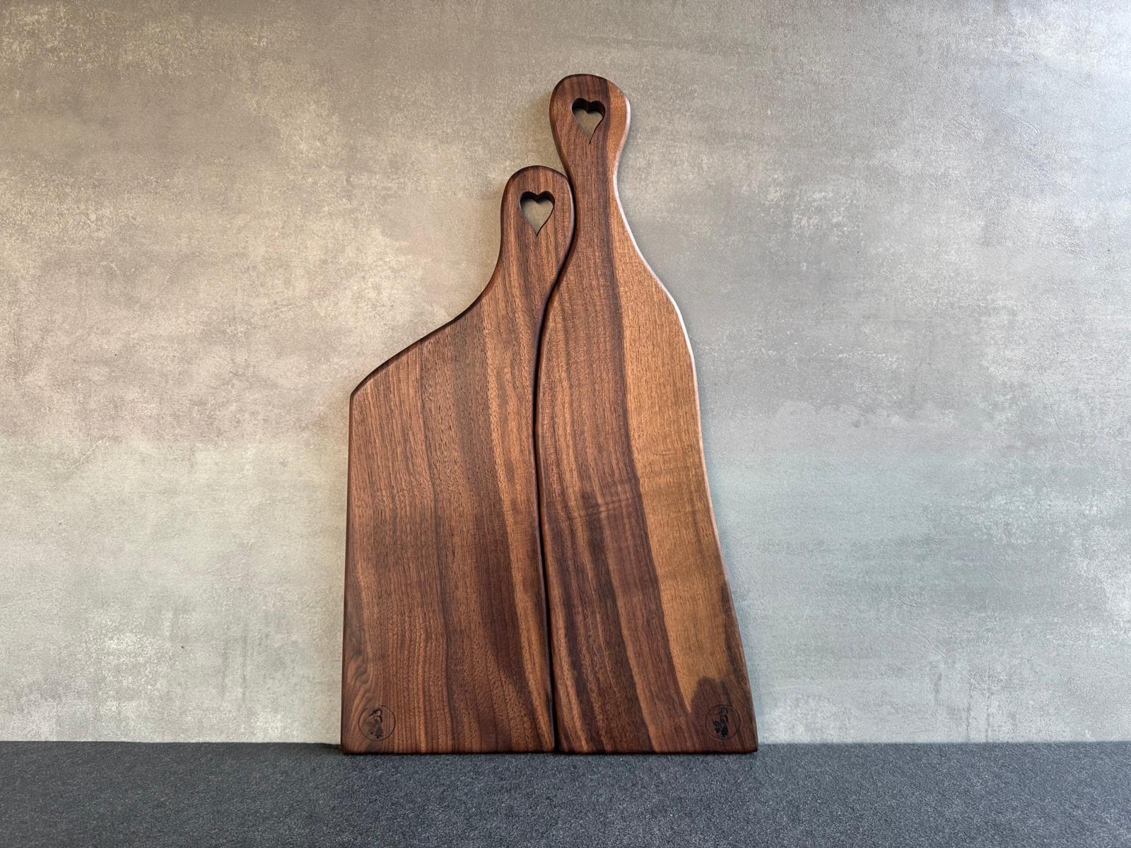 Zweiteiliges Partnerbrett aus einem Stück Nussbaum, No. 1508 - Spessartbrett